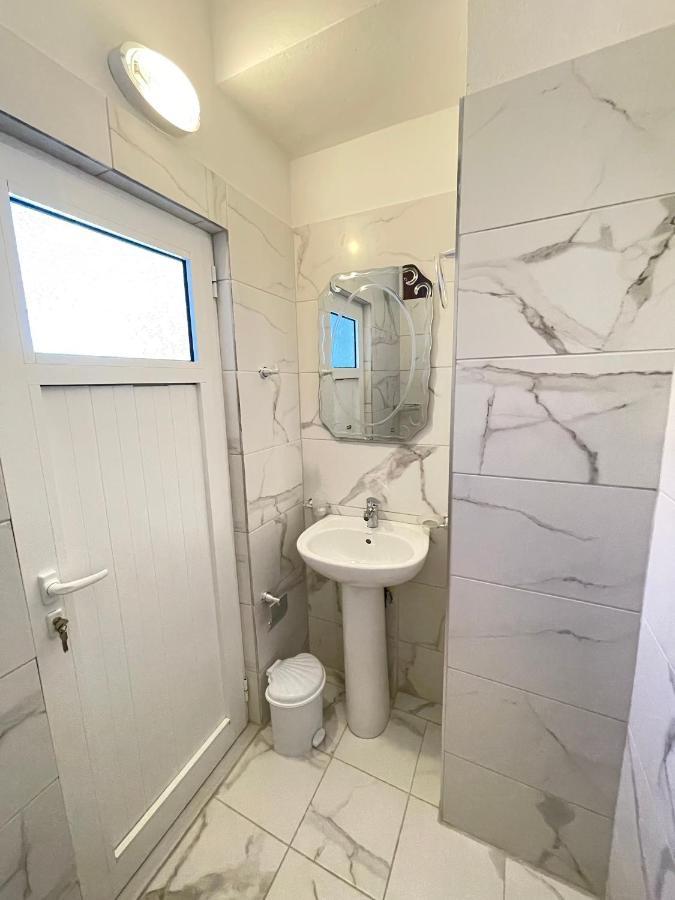 Villa Xhevdet Sarandë Dış mekan fotoğraf