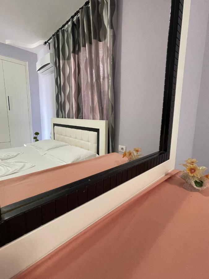Villa Xhevdet Sarandë Dış mekan fotoğraf