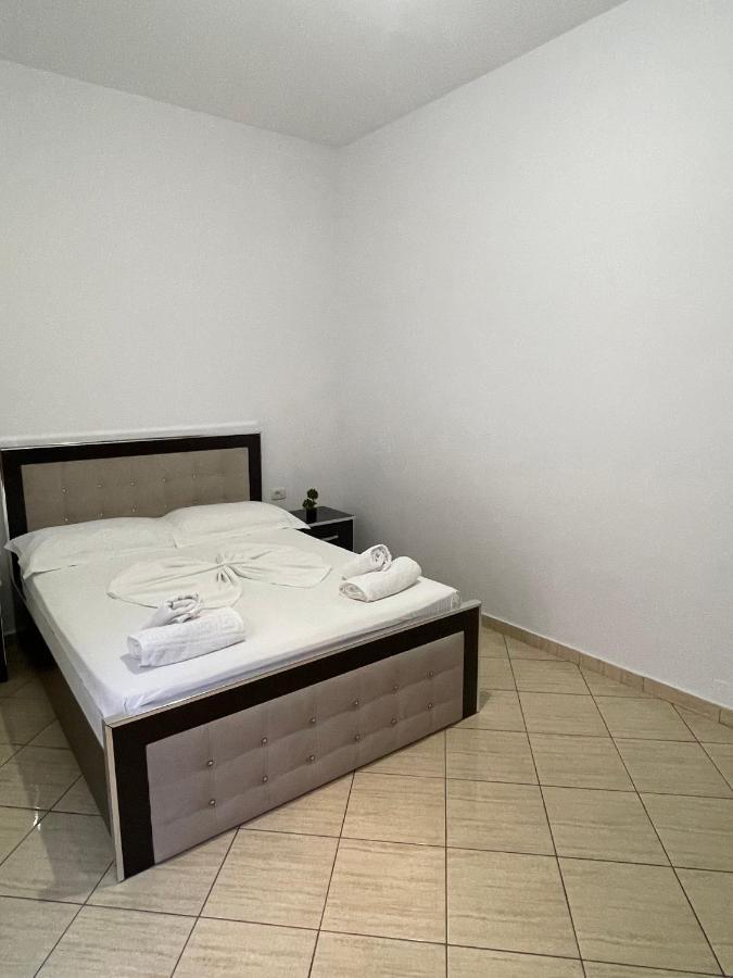 Villa Xhevdet Sarandë Dış mekan fotoğraf