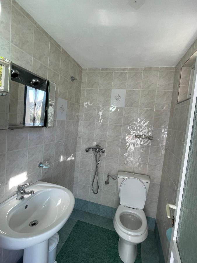 Villa Xhevdet Sarandë Dış mekan fotoğraf